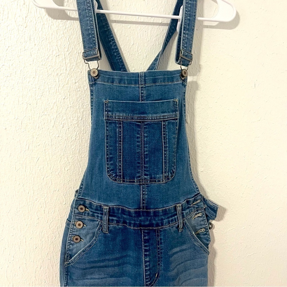 KanCan Women’s Small Dark Wash Distressed Overall Jeans Size Small Cottagecore - Picture 3 of 10